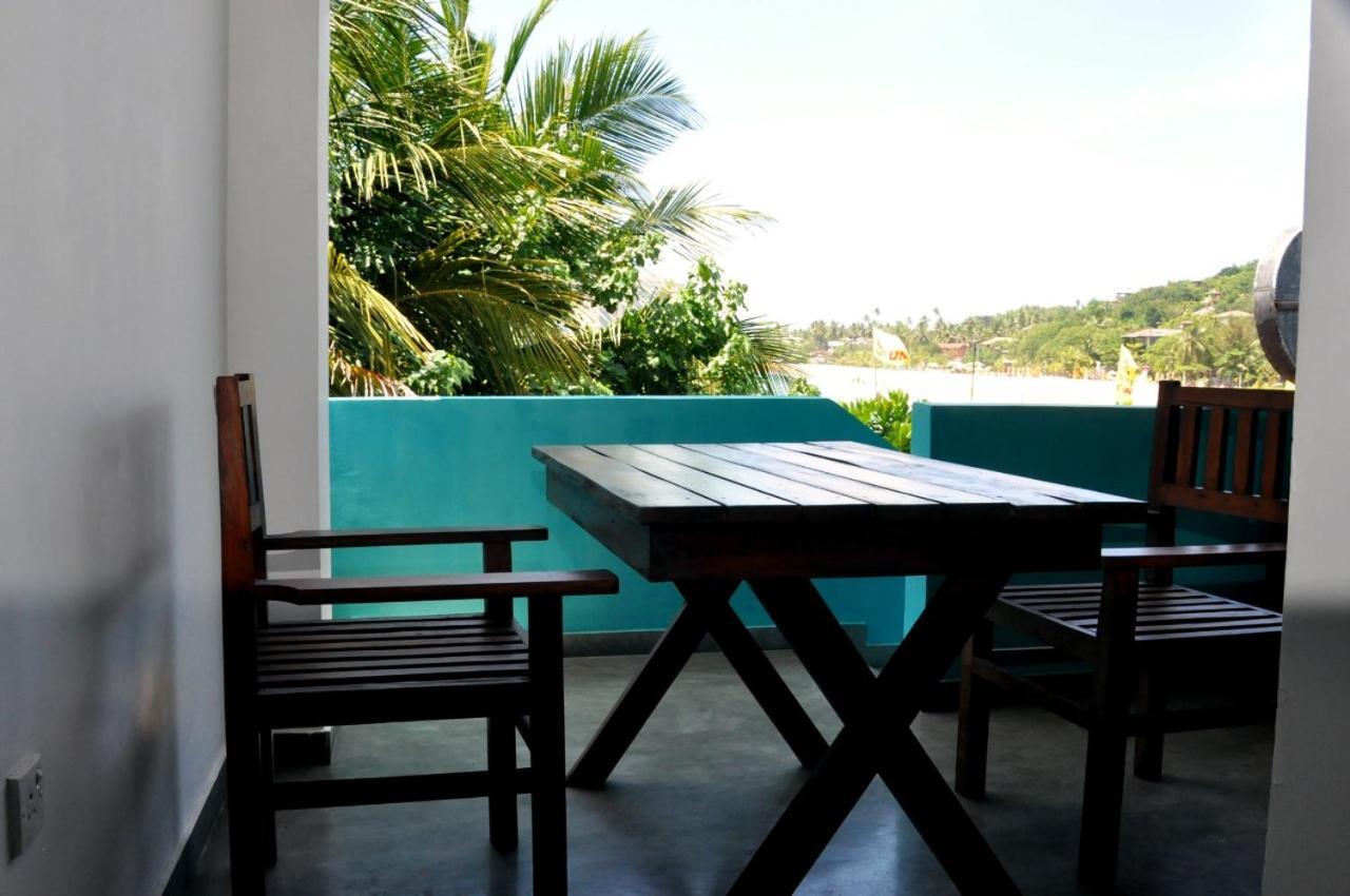 The Ocean Bed & Breakfast Unawatuna Luaran gambar