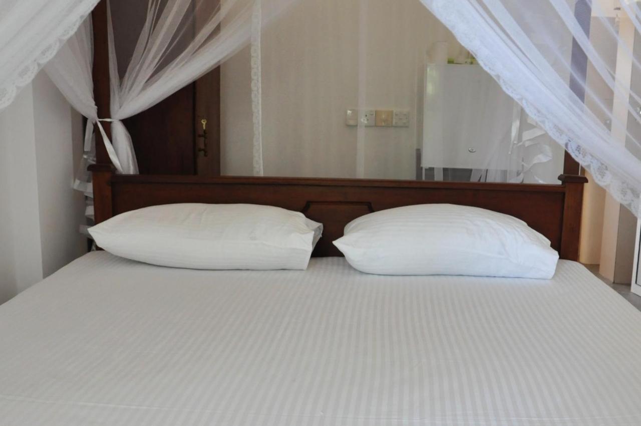 The Ocean Bed & Breakfast Unawatuna Luaran gambar