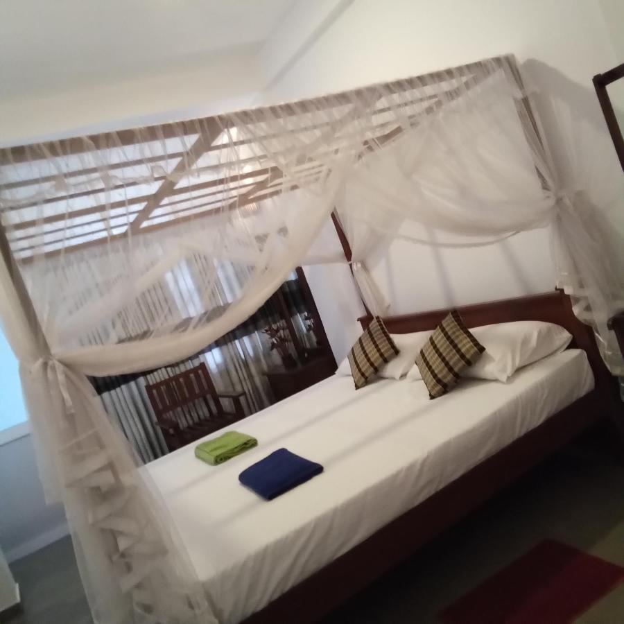 The Ocean Bed & Breakfast Unawatuna Luaran gambar