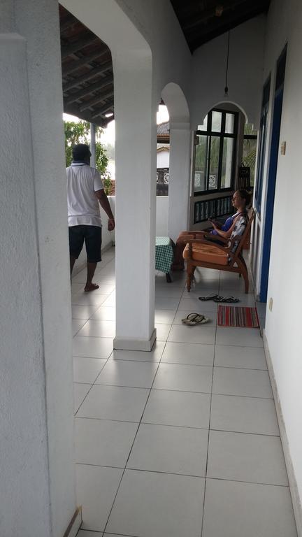 The Ocean Bed & Breakfast Unawatuna Luaran gambar