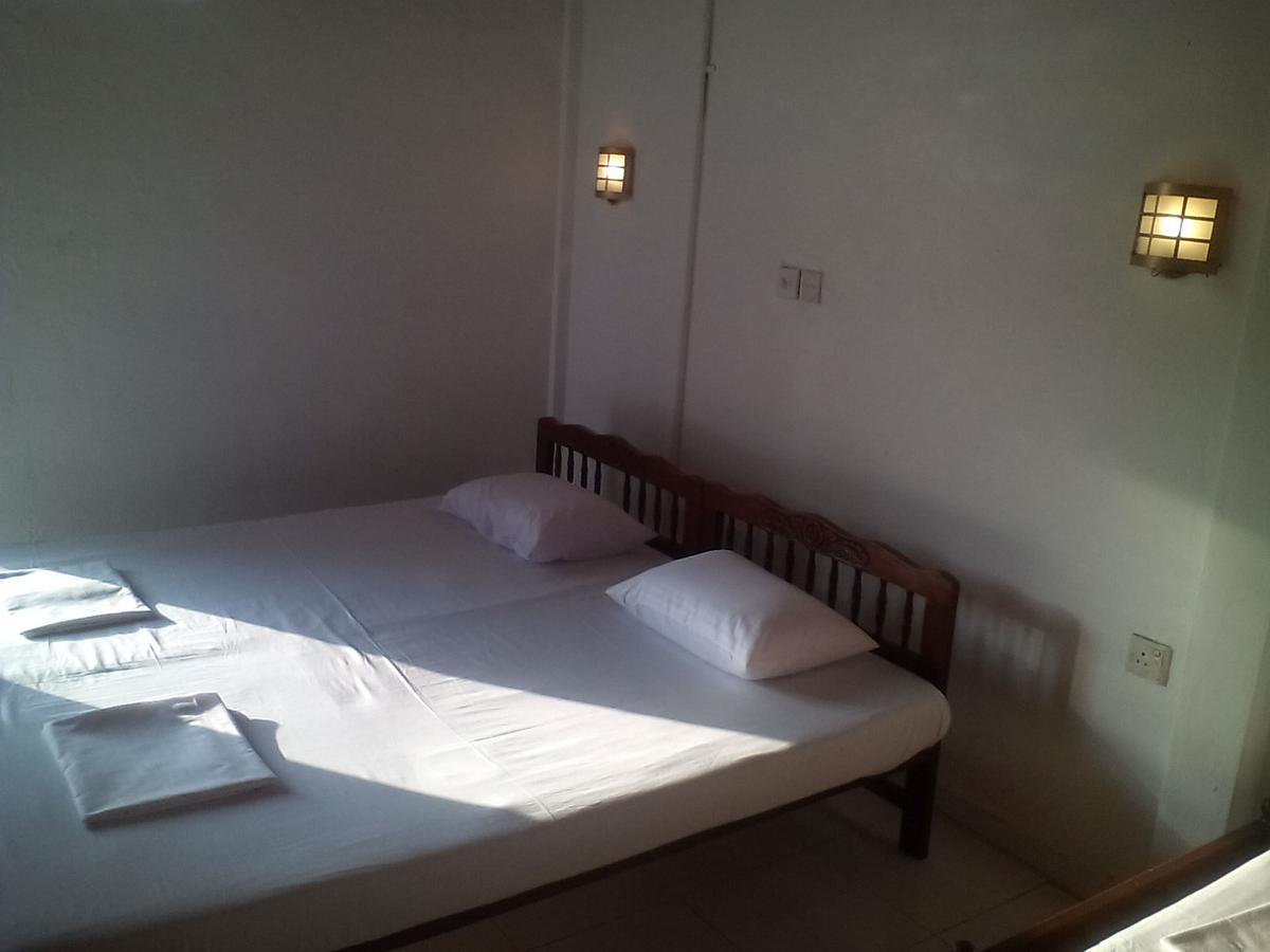 The Ocean Bed & Breakfast Unawatuna Luaran gambar